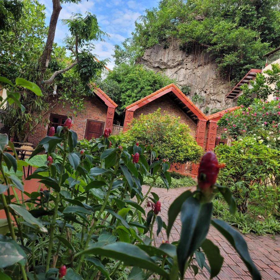 Tam Coc Mountain Lake Homestay Ninh Binh Exterior photo